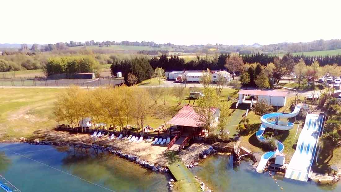 Domaine du lac de Sames tennis