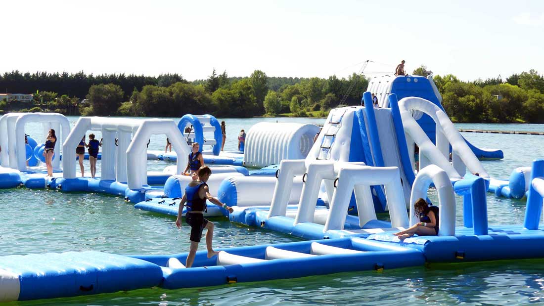 Parcours aquatique du Water Park de Sames